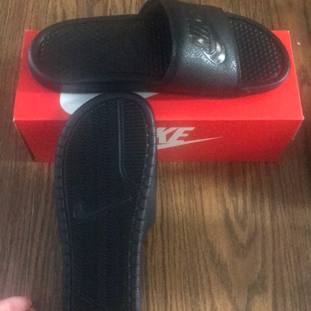 Black Nike Slides